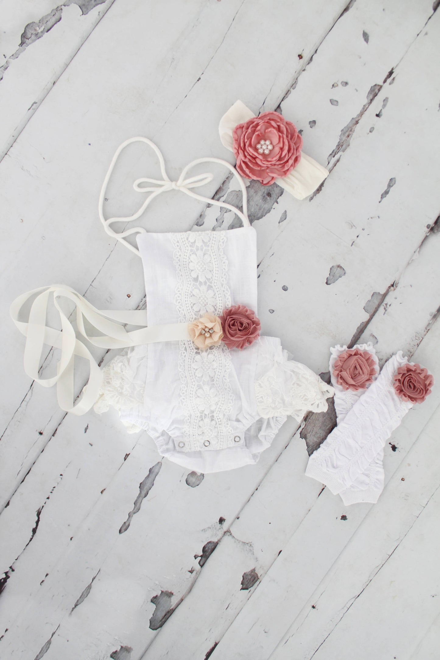 Easter Summer outfit Boho Chic White Lace Romper w Mauve Sash & Headband Newborn Baby Girl Coming Home Outfit 1st Birthday Outfit Mommy me