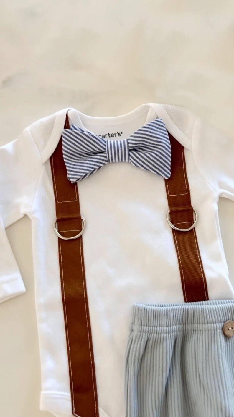 Newborn Baby Boy Coming Home Outfit Set. Seer Sucker Bow Tie Suspender Bodysuit, Knit Pants & Seer Sucker Newsboy Hat Tie Summer Holiday