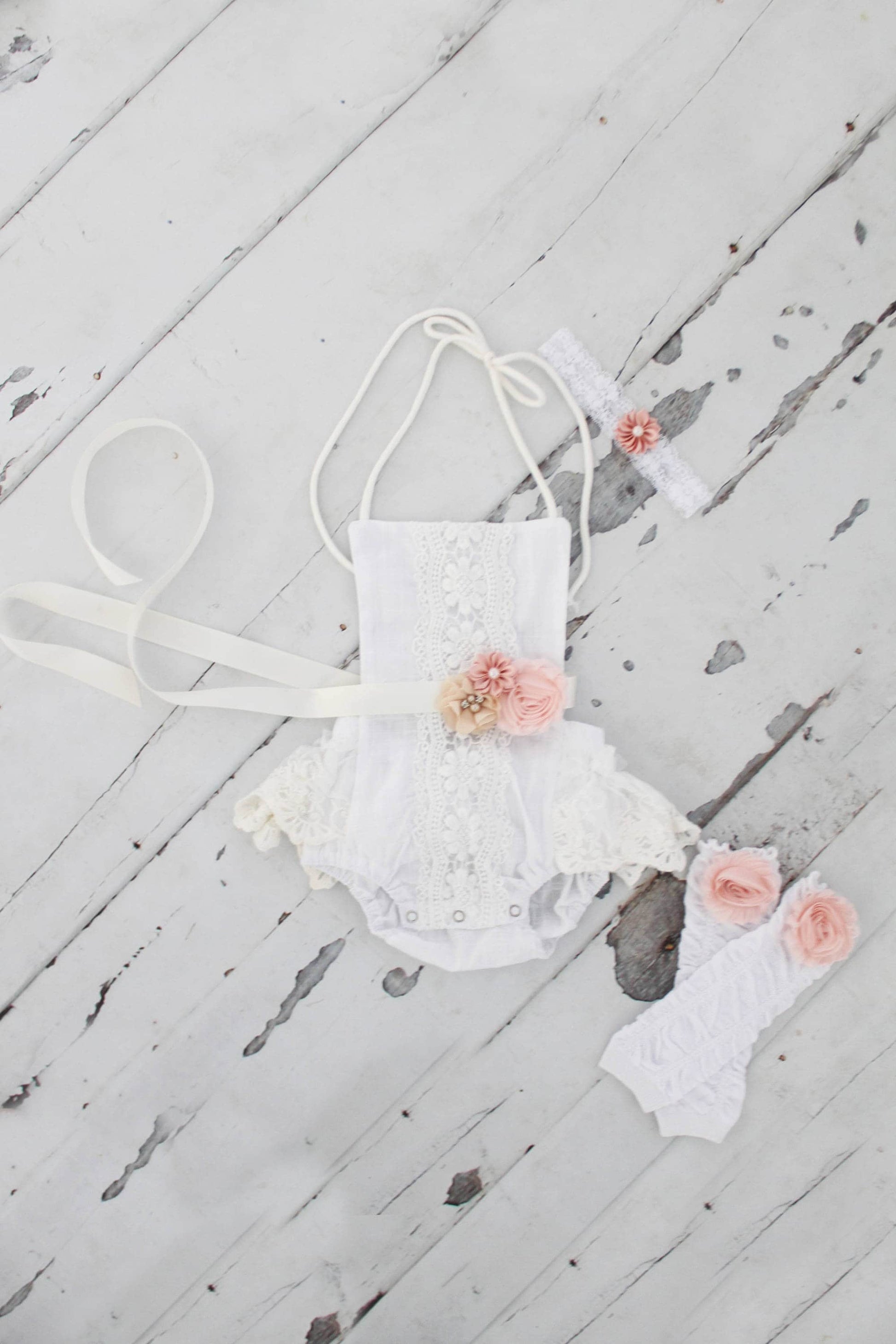 Summer Birthday Boho Chic White Lace Romper w Blush Sash & Headband. Newborn Baby Girl Coming Home Outfit, 1st Birthday Set Mommy me
