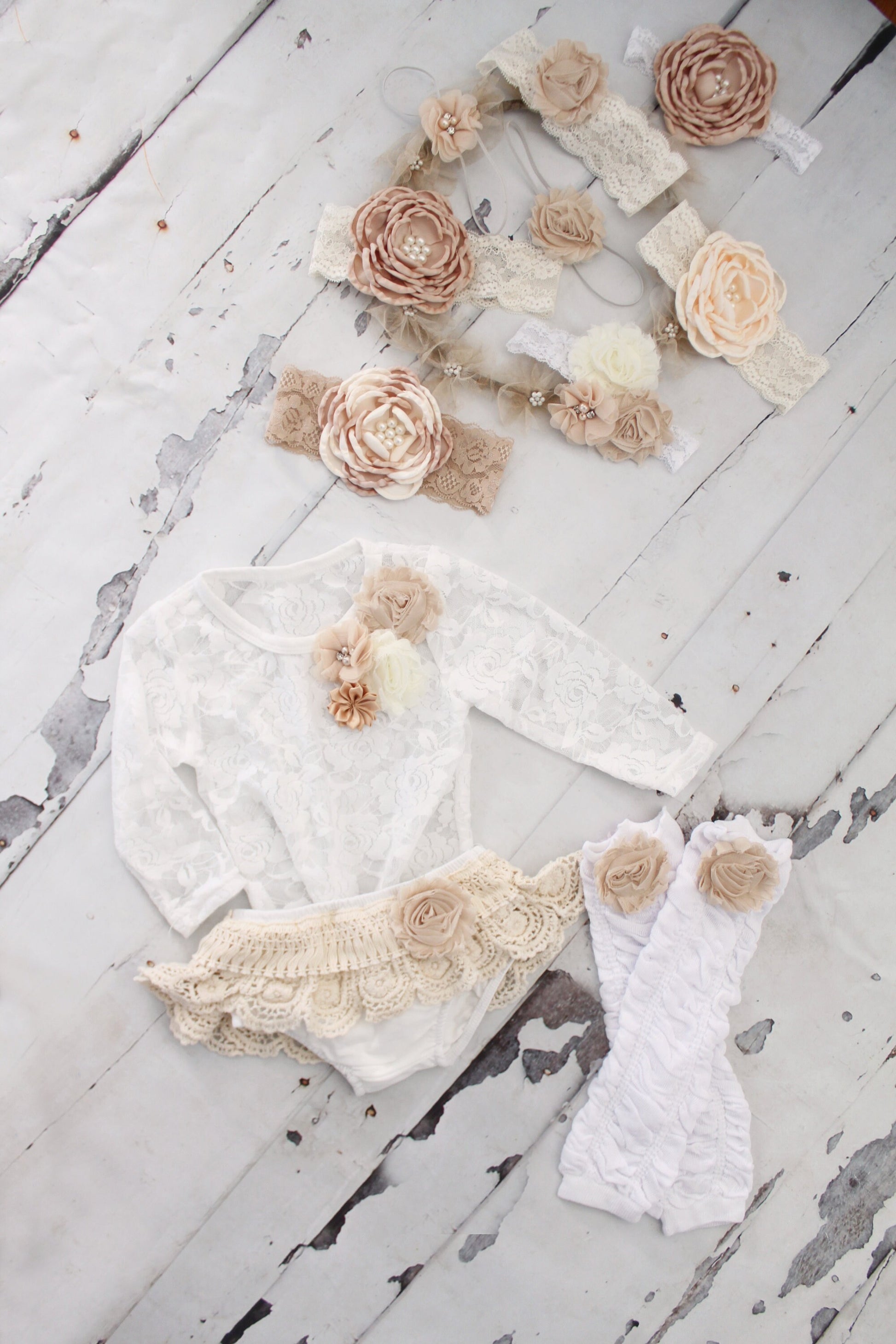 Easter Spring White Lace Bodysuit Baby Girl Boho Lace Bodysuit w Floral Collar Boho Bloomer Birthday Mommy Me Newborn Coming Home Outfit