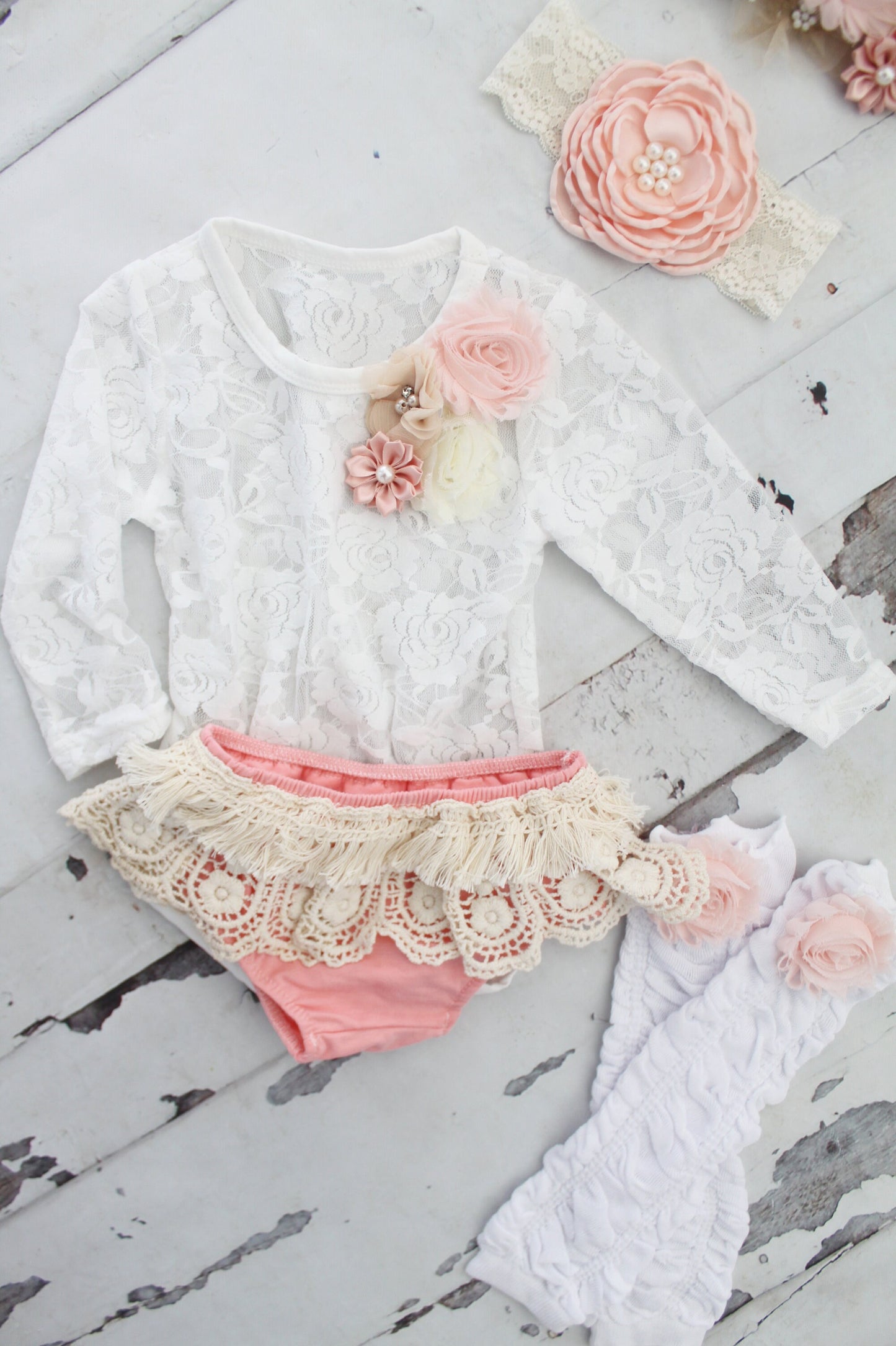 Easter Spring White Lace Bodysuit Baby Girl Boho Lace Bodysuit w Floral Collar Boho Bloomer Birthday Mommy Me Newborn Coming Home Outfit