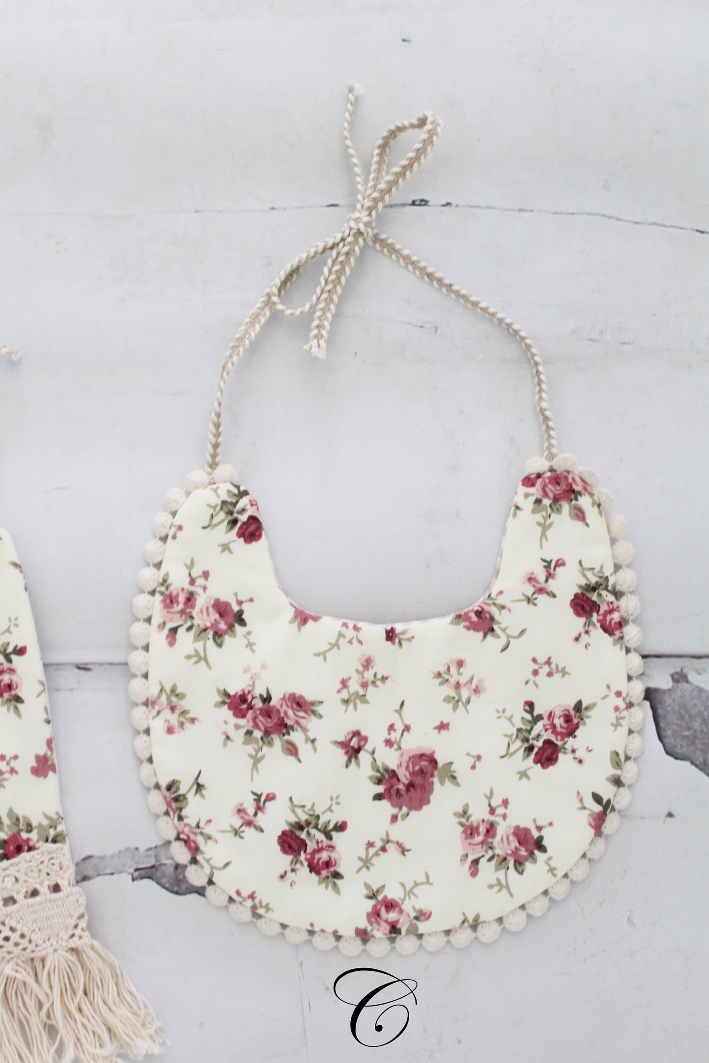 Easter Valentine Sweet Boho Baby Girl Bibs. Reversible Vintage Florals Lace. Boho Bandana Bib, Newborn, Coming Home Outfit 1st Birthday Bib