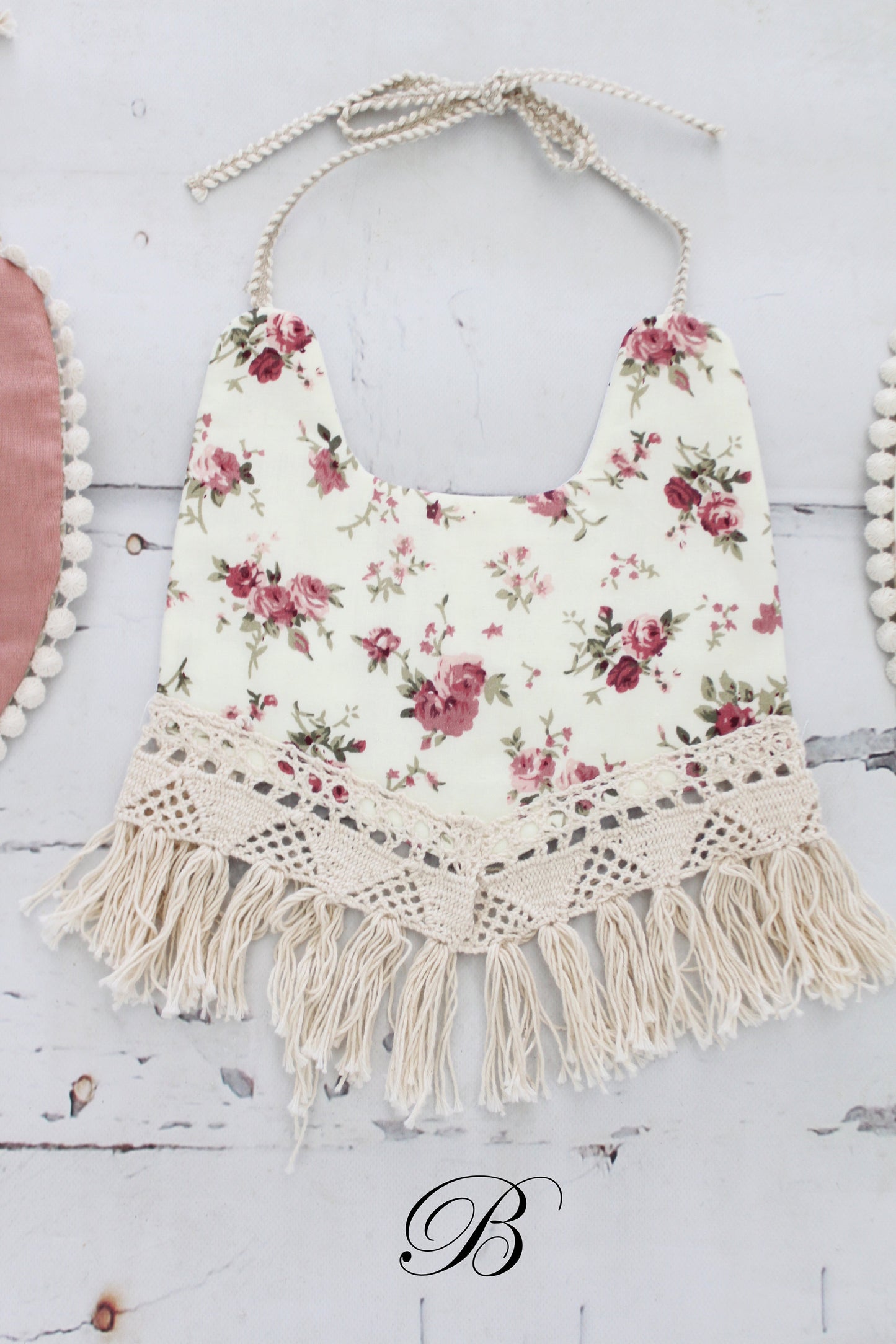 Fall Boho Baby Girl Bibs. Reversible Vintage Style Lace Boho Bandana Bib, Newborn Baby Girl Coming Home Outfit 1st Birthday Rustic Boho Lace