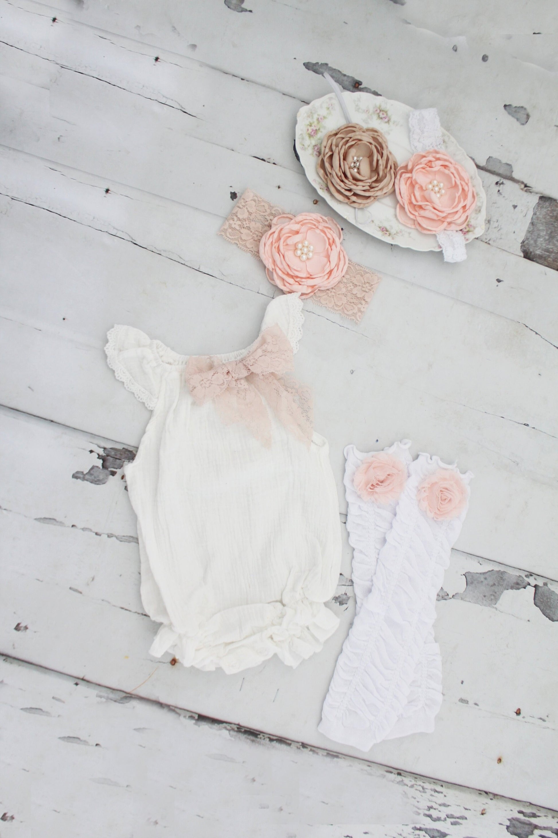 Summer Boho Chic White Lace Romper w Blush Lace Bow & Headband. Newborn Baby Girl Coming Home Outfit 1st Birthday Outfit Summertime Mommy me