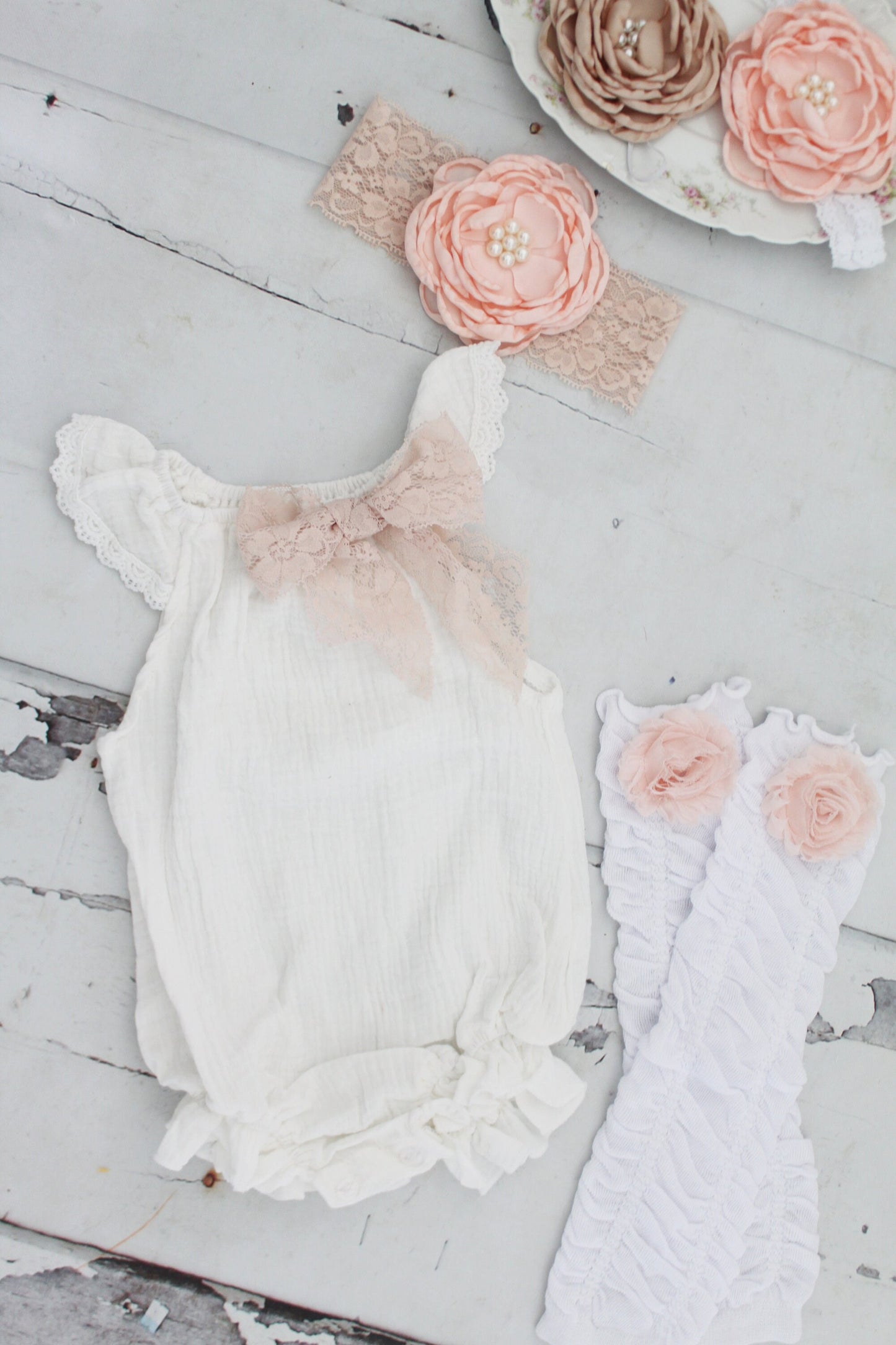 Summer Boho Chic White Lace Romper w Blush Lace Bow & Headband. Newborn Baby Girl Coming Home Outfit 1st Birthday Outfit Summertime Mommy me