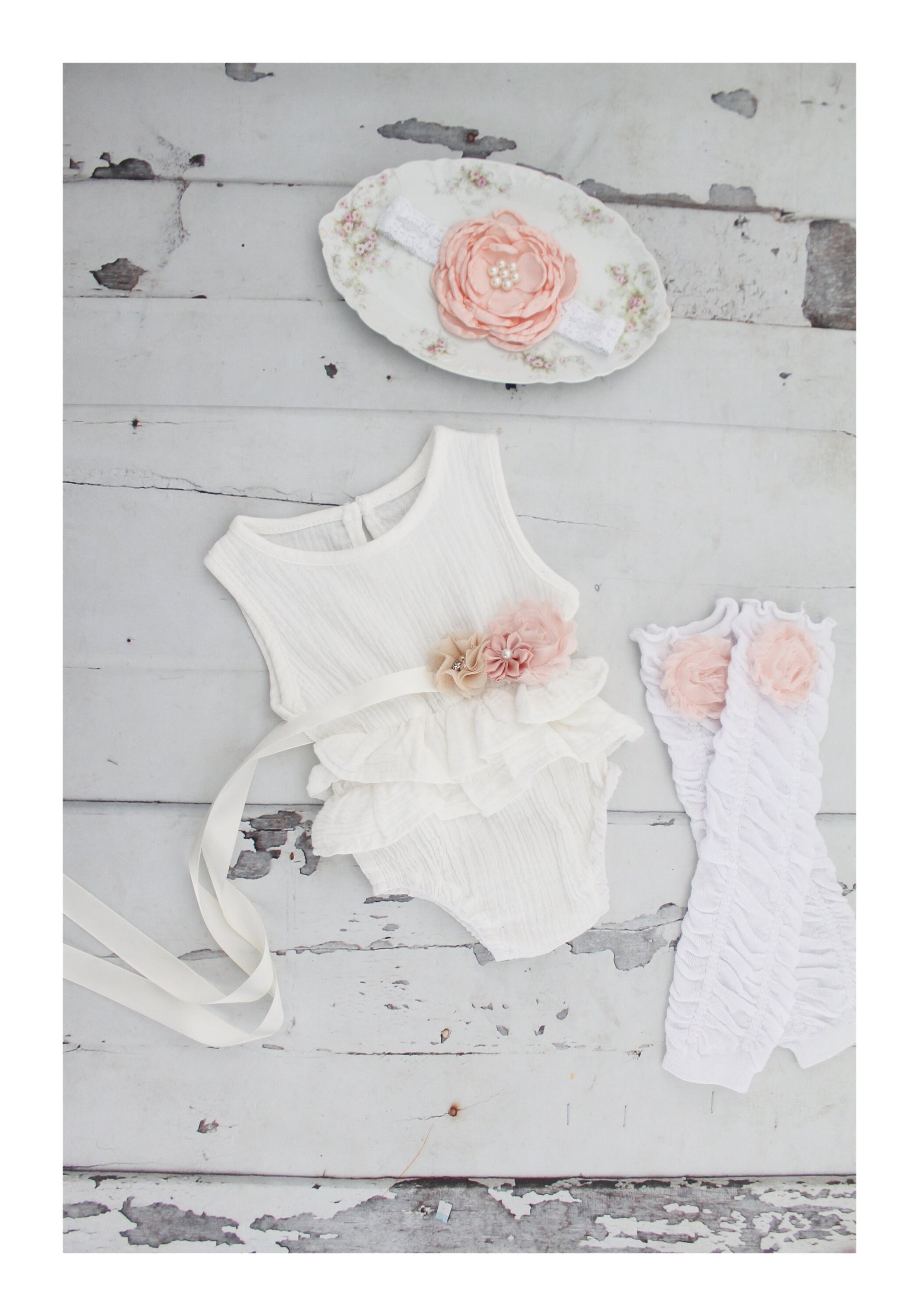 Summer Boho Chic White Ruffle Romper w Blush Sash & Headband. Newborn Baby Girl Coming Home Outfit, 1st Birthday Outfit Summertime Mommy me