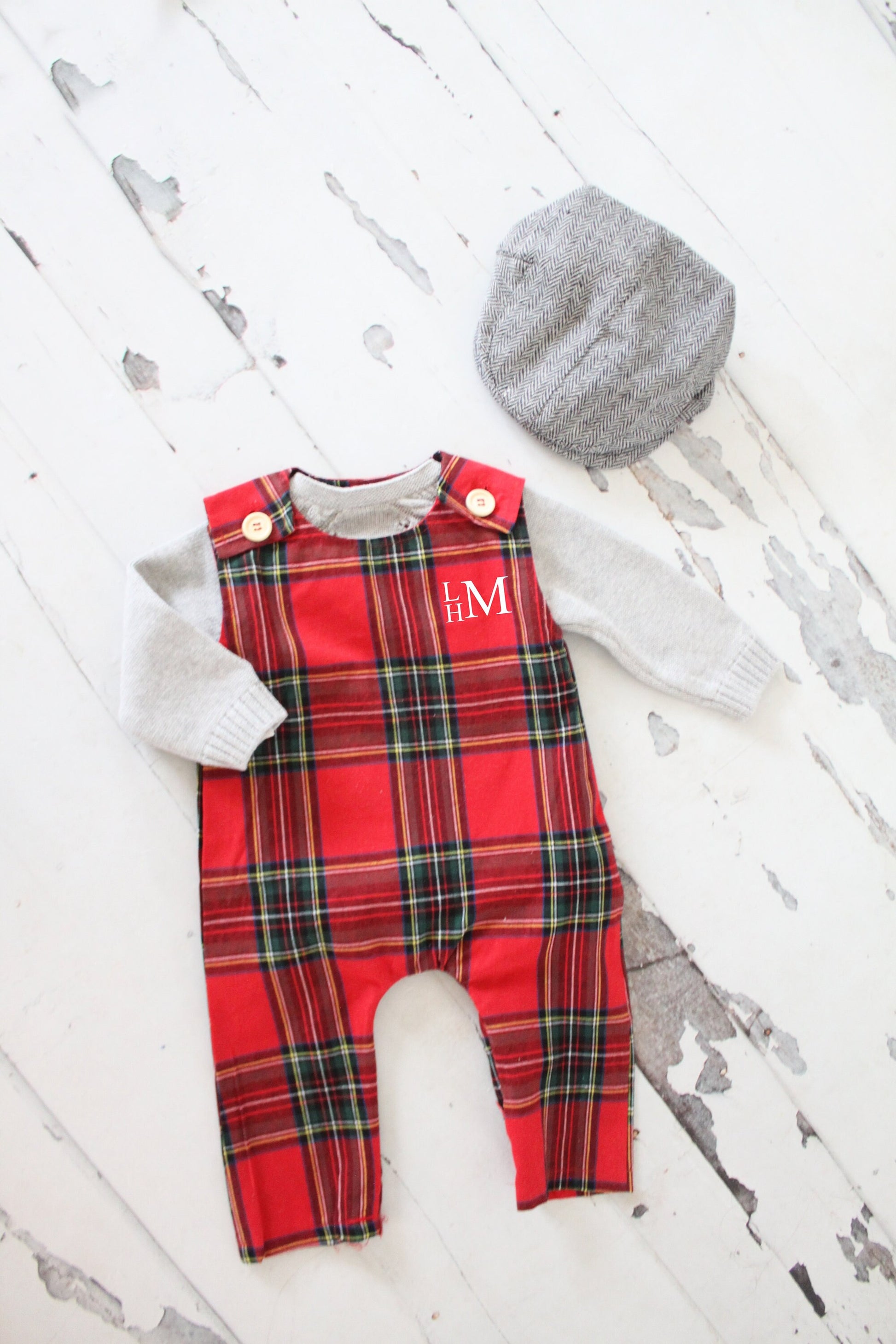 Christmas Holiday Baby Boy Jumpsuit Romper with Monogram or Name. Red Plaid Baby Boy Coming Home Outfit 1st Birthday Outfit Newsboy Hat