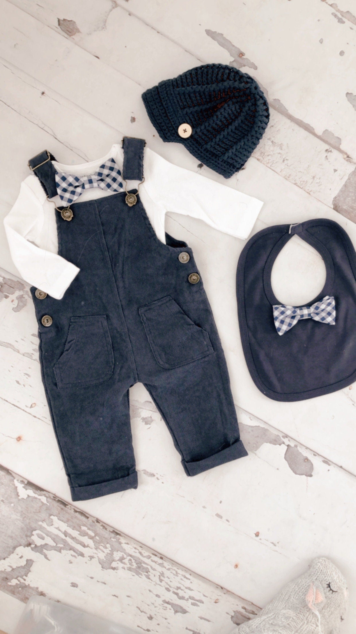 Christmas Holiday Baby Boy Navy Blue Corduroy Overalls with Gingham Bow Tie Bodysuit Baby Boy Coming Home Outfit 1st Birthday Newsboy Hat