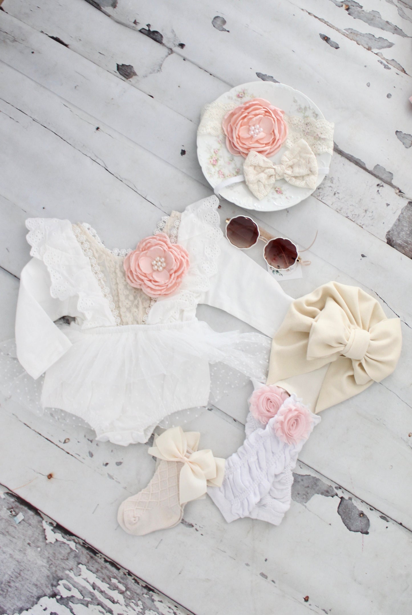 Boho Baby Girl White Lace Romper Christmas, Valentine’s Day Easter Outfit Rustic Wedding Flower Girl Baby Girl 1st Birthday baby Shower Gift