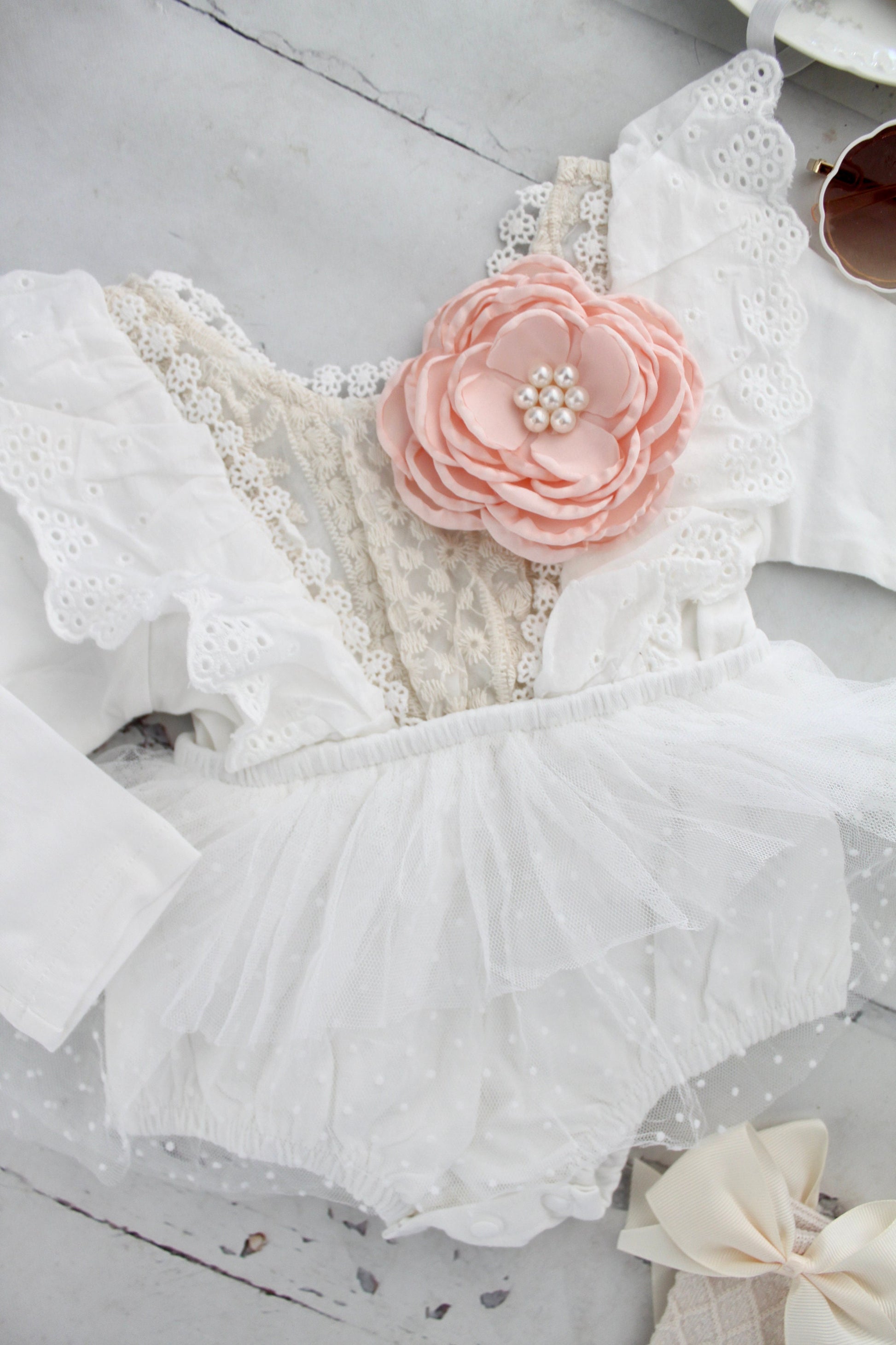 Boho Baby Girl White Lace Romper Christmas, Valentine’s Day Easter Outfit Rustic Wedding Flower Girl Baby Girl 1st Birthday baby Shower Gift